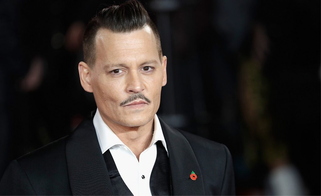 Diretor de ‘Animais Fantásticos e Onde Habitam’ defende Johnny Depp