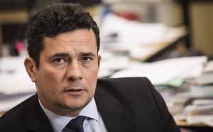 Sérgio Moro pede explicações ao MPF sobre assassinato de investigado na Lava Jato