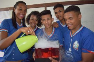 Oito colégios estaduais oferecem educação em tempo integral no extremo sul baiano