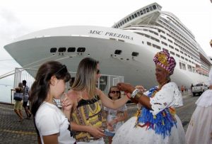 Salvador deve receber mais de 43 mil turistas de cruzeiros marítimos até abril