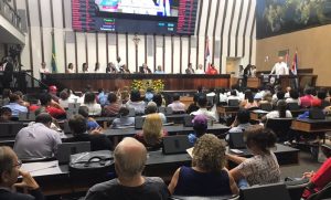 Oposição pode solicitar CPI para investigar irregularidades nas obras da Arena Fonte Nova