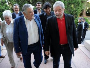 Lula, Mujica e Zelaya devem se reunir em Salvador para Fórum Social Mundial
