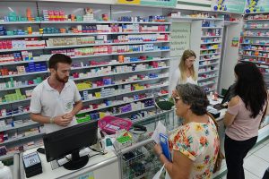 Medicamentos tem reajuste médio de 2,43%; reajuste começa a valer este mês