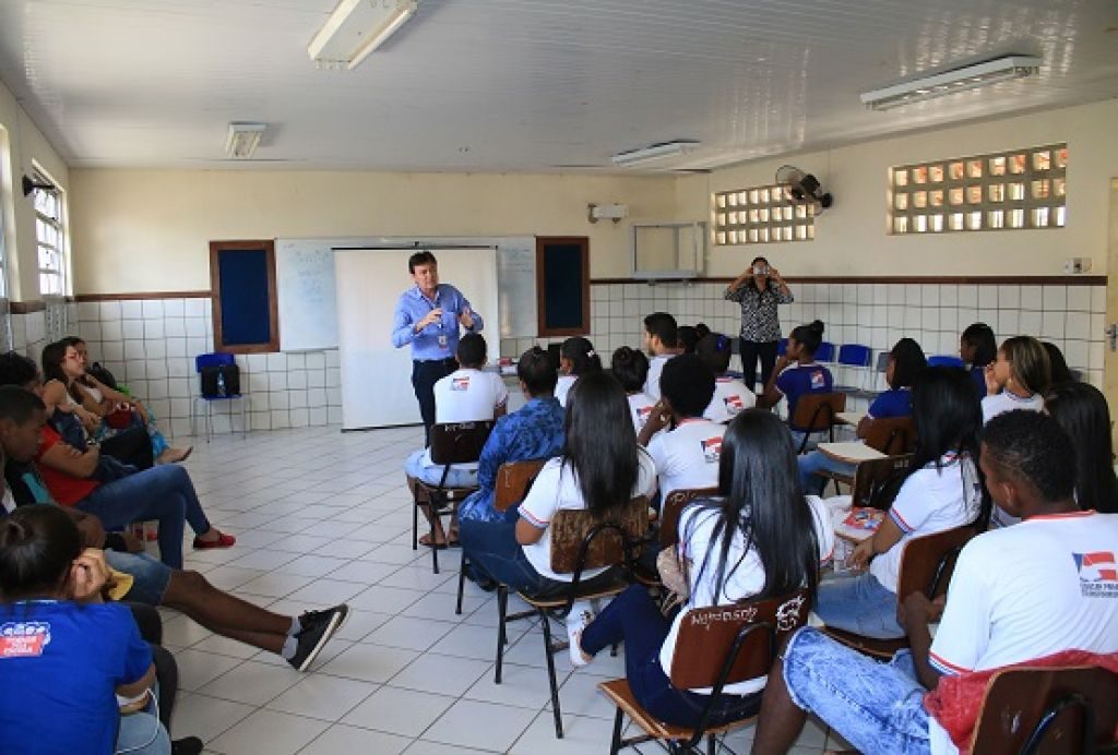 Trabalho do TCE é mostrado em Teixeira de Freitas e Eunápolis