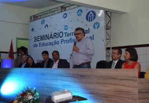 Seminário Territorial de Educação Profissional é realizado em Teixeira de Freitas
