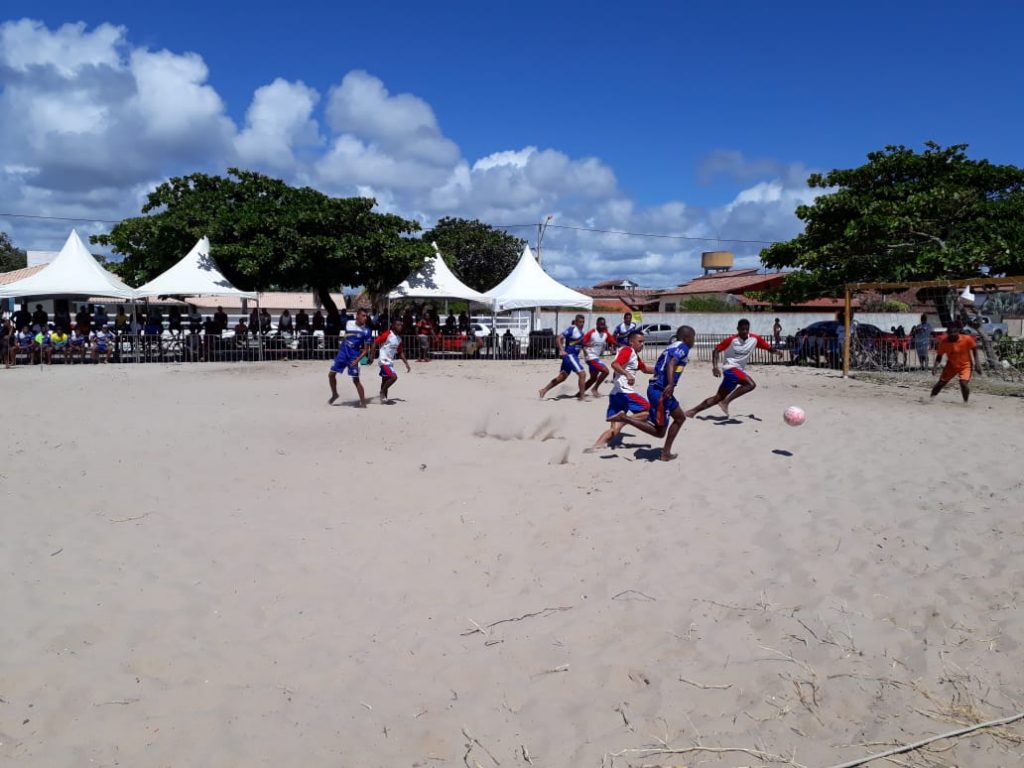 Barra de Caravelas vence torneio de Beach Soccer