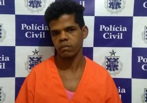 Pai de santo é preso suspeito de estuprar casal de 13 anos