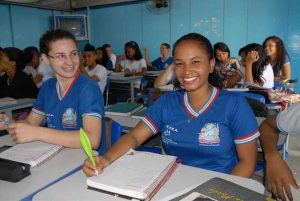 Lei permite aluno faltar aula e provas por motivo religioso