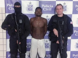 Suspeito de tráfico em Caravelas é preso em operação policial