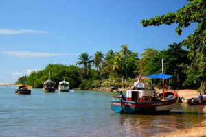 Visite Caraíva e se encante com sua beleza e tranquilidade