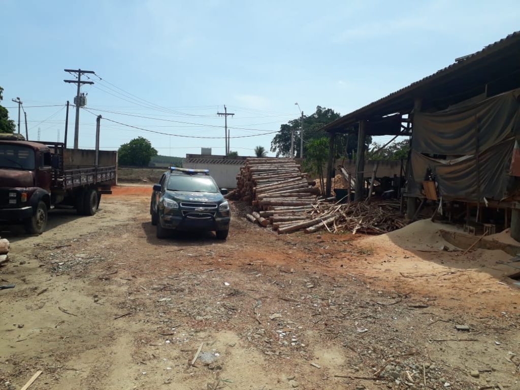 Operação da CIPPA fiscaliza serrarias em Itamaraju