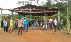 Sem Terra são despejados de fazenda em Eunápolis