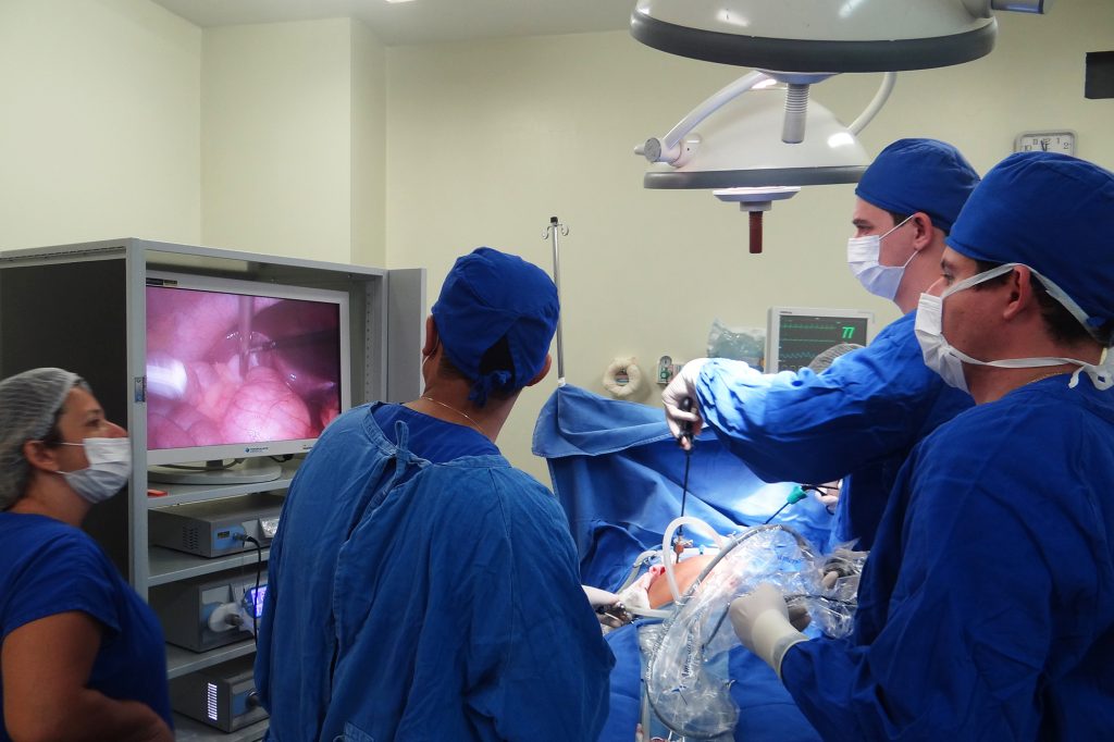 Teixeira: Hospital Municipal passa a realizar cirurgias com auxílio de vídeo