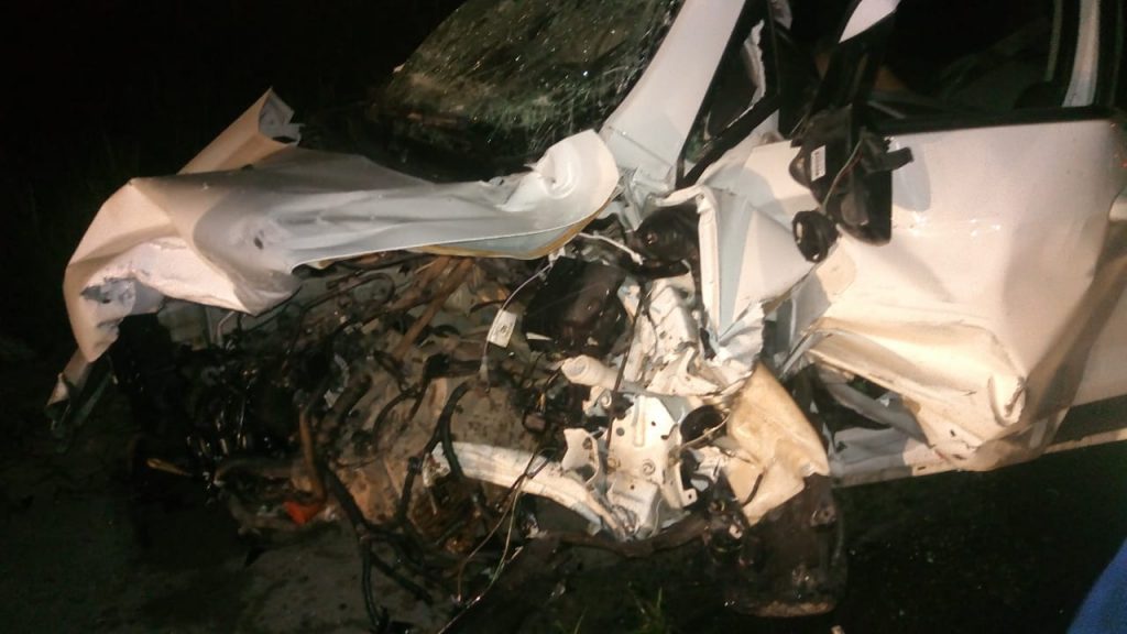 Medeiros Neto: Cinco morrem em batida de carro na BA-290