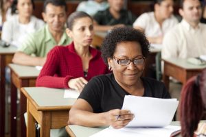 Teixeira e Eunápolis: Educação de Jovens e Adultos abre vagas