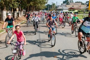 Mucuri: Passeio ciclístico encerra semana do meio ambiente