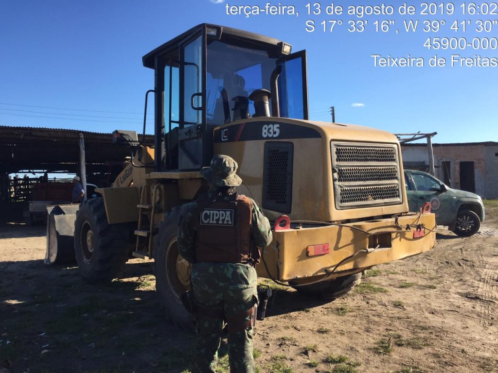 CIPPA combate mineração irregular em Teixeira de Freitas
