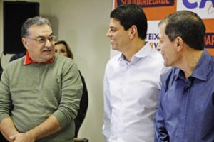 Caio Checon lança pré-candidatura a prefeito de Teixeira