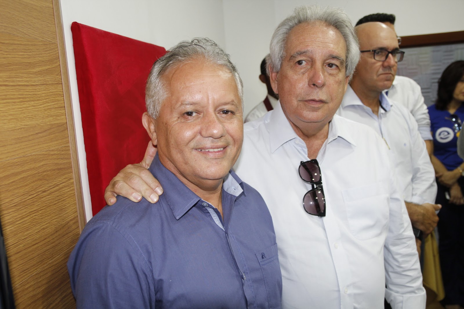 Vereadores seguem parecer do TCM e aprovam contas de Luiz Mário