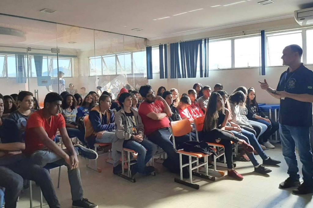 Escolas de Porto Seguro participam do “Eleitor do Futuro”