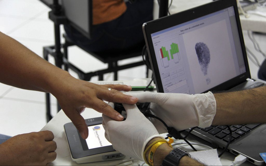 Bahia: Mais de 700 mil eleitores ainda precisam realizar biometria