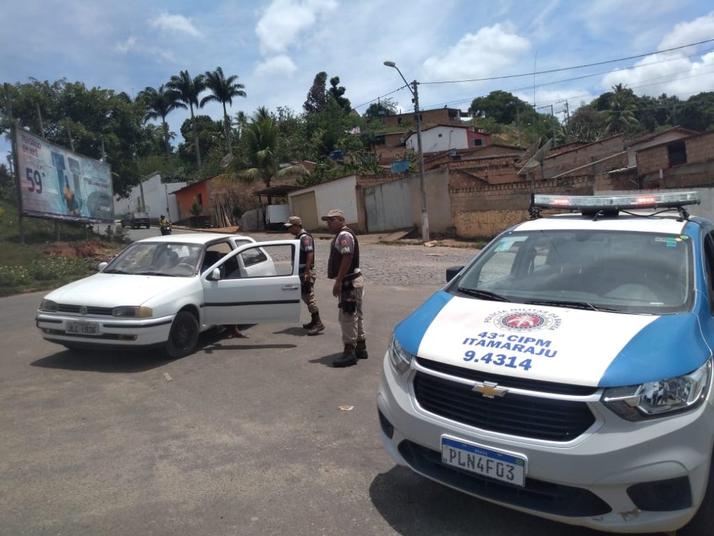 Operação da 43ª CIPM apreende veículos em Itamaraju