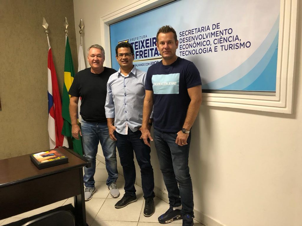 Teixeira: Grupo Solário Piscinas anuncia instalação de fábrica