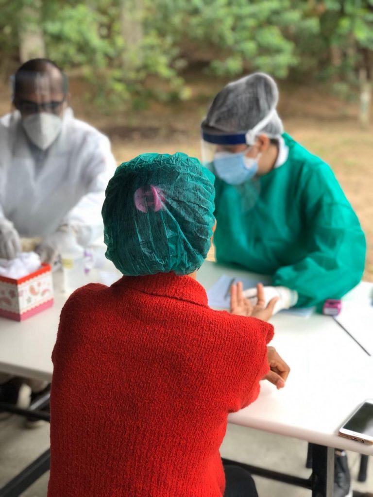 Coronavírus: Prefeitura de Eunápolis realiza testagem rápida no Recanto dos Idosos