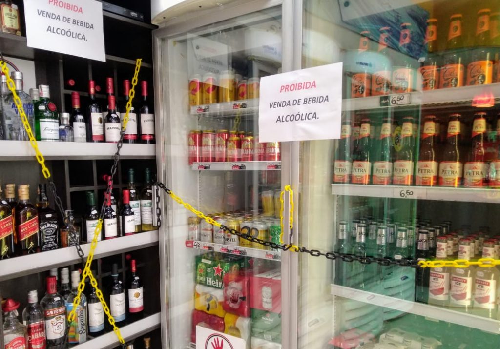 Eunápolis: Novo decreto proíbe venda de bebidas alcoólicas em conveniências