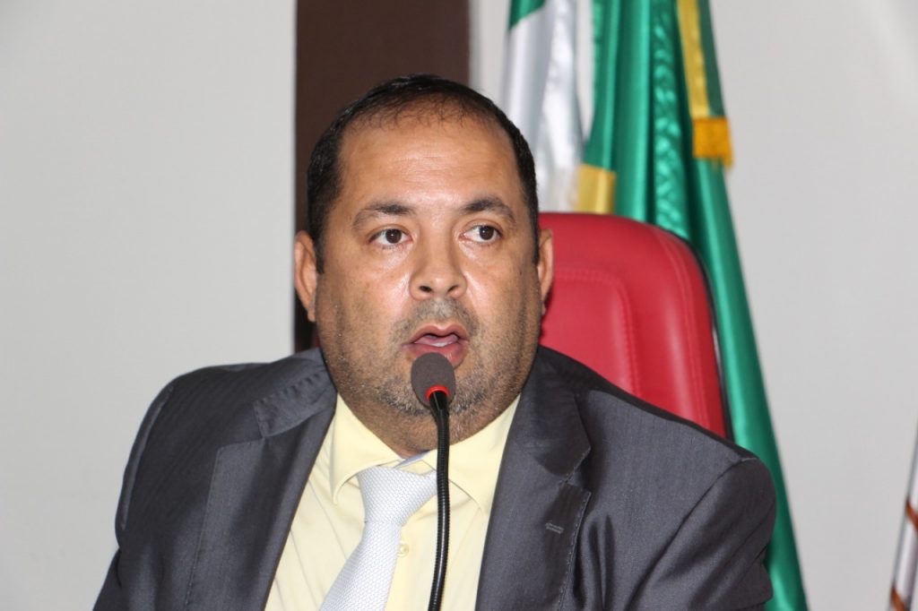 Jorge Maécio defende realização de concurso público para garantir direitos