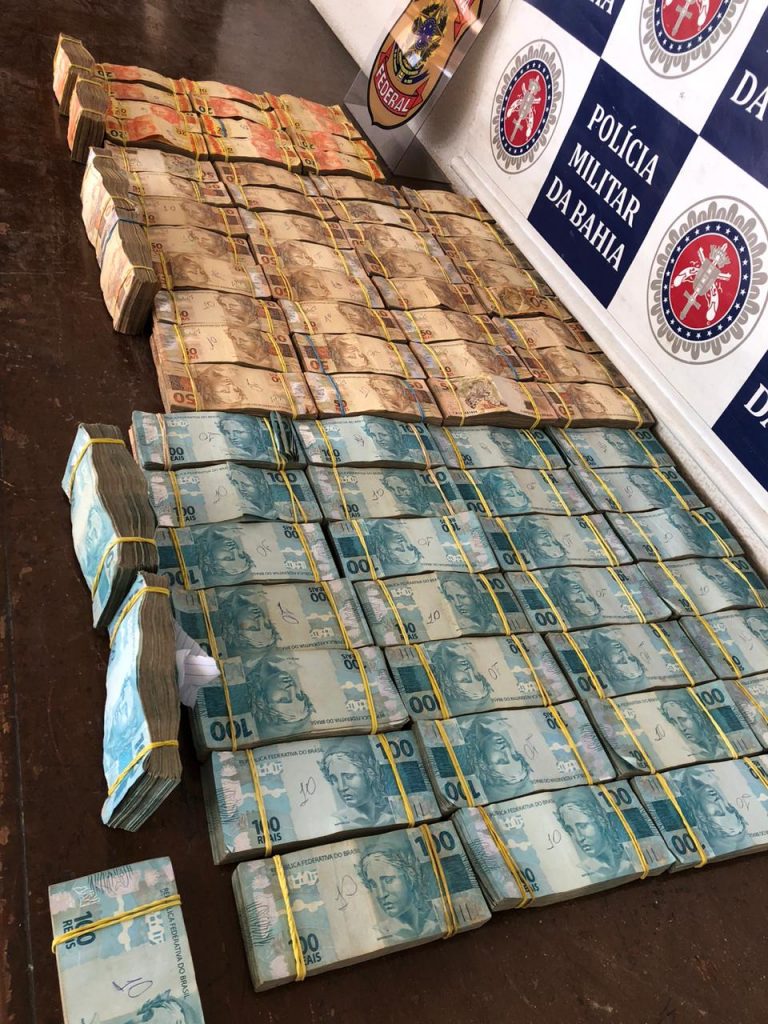 Porto Seguro: Operação apreende R$ 750 mil de quadrilha envolvida com tráfico e roubo a banco