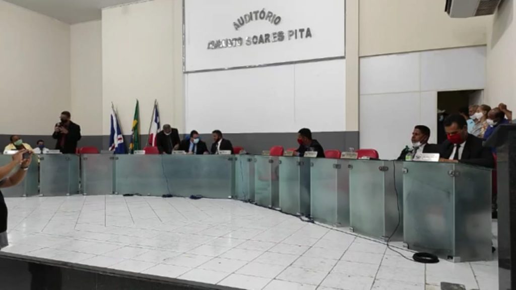 Prefeito Marcelo Angênica tem contas de 2018 rejeitadas pela Câmara e fica inelegível