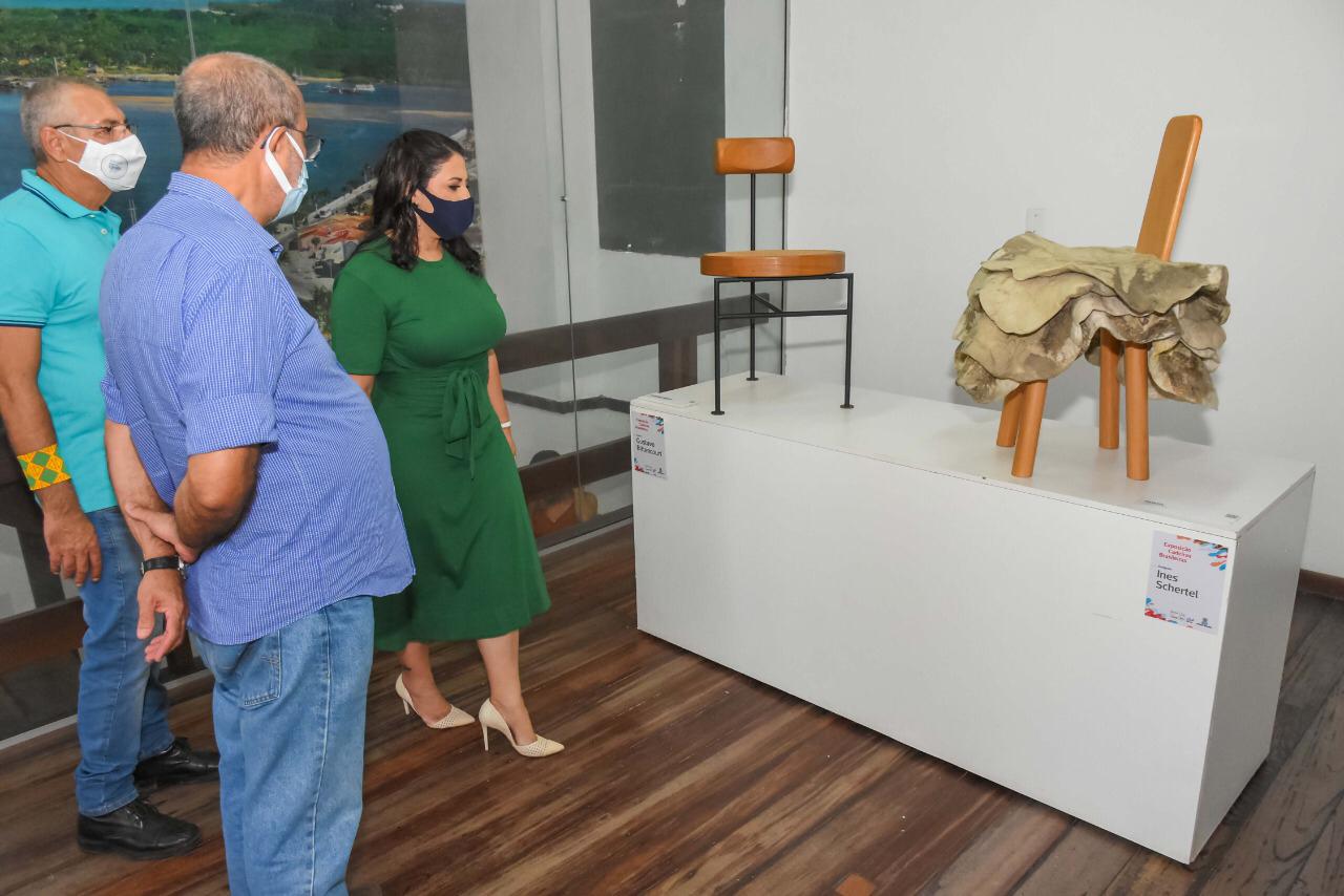 Exposição Cadeiras Brasileiras é aberta na Casa da Lenha