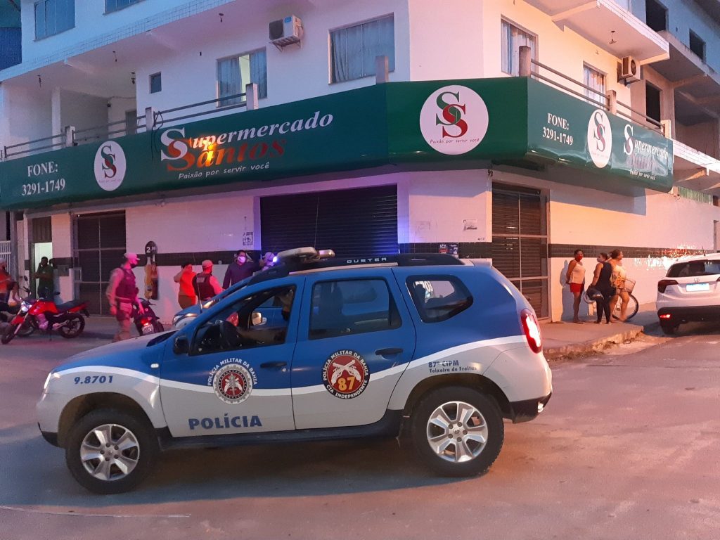 Teixeira: Empresário é assassinado na frente de supermercado