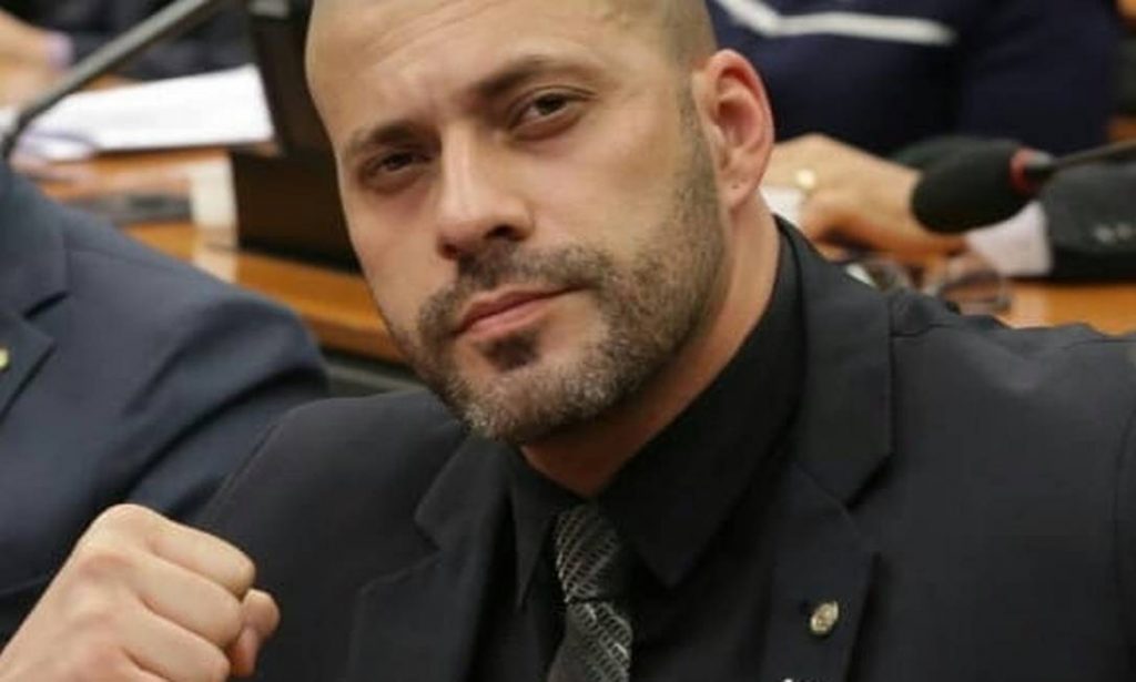 Uldurico Júnior votou contra a prisão de Daniel Silveira