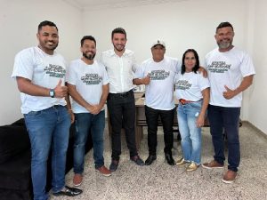 Itamaraju: Com apoio de 5 vereadores, candidatura de Neto Carletto ganha força na base do prefeito