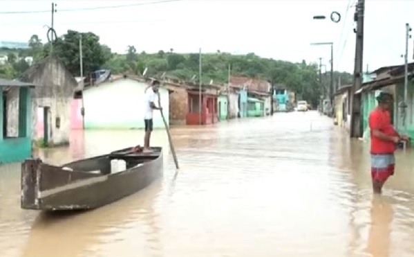 Governo da Bahia nega que Governo Federal tenha liberado novos recursos para enchentes