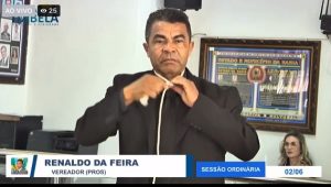 Vídeo: Vereador de Itabela coloca corda em volta do pescoço em suposta tentativa de suicídio