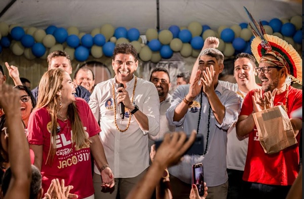 Cabrália: Reunião política reúne apoiadores dos candidatos a deputado Jacó e Cláudio Cajado