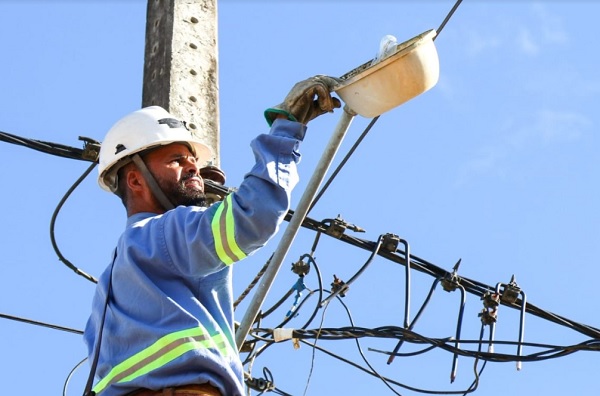 Fornecimento de energia elétrica em Teixeira de Freitas será interrompido na próxima sexta, 21