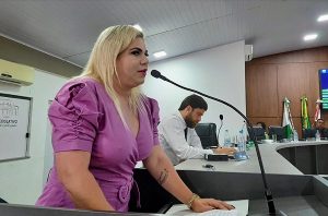 Arilma Rodrigues indica cirurgias gratuitas para mulheres mutiladas pelo câncer de mama