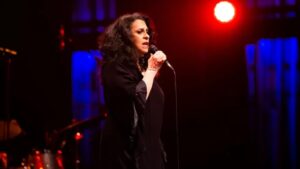 Cantora Gal Costa morre aos 77 anos; causa da morte teria sido infarto