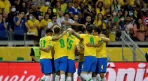 Comércio de Ilhéus altera horário de funcionamento durante jogos do Brasil na Copa do Mundo