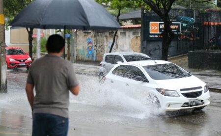 Defesa Civil emite alerta de chuva moderada com risco de deslizamentos para Itamaraju