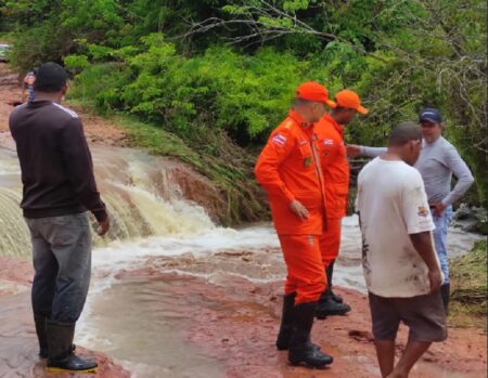 Enchente: Prado registra 2.600 pessoas desalojadas e situação é considerada crítica