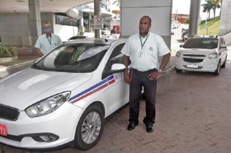 Desenbahia eleva limite de crédito de taxistas para até R$ 60 mil