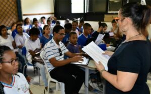 Inscrição para processo seletivo de professores da rede estadual segue até domingo, 4