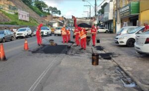 Prefeitura melhora entorno do Aeroporto Jorge Amado e atualiza andamento de obras na cidade