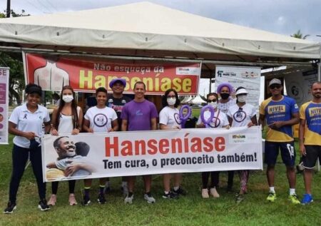 Janeiro Roxo: Sesau reforça conscientização sobre Hanseníase e promove ação no Centro de Ilhéus
