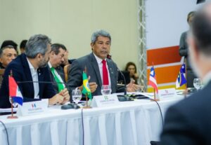 Jerônimo participa de reunião do Consórcio Nordeste e aponta investimentos federais na região